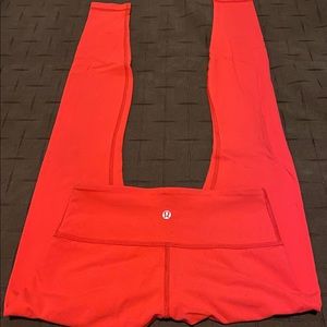 Lululemon pants size 4